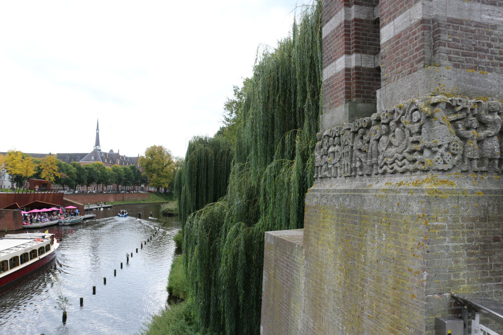 Relief Carving 1944 Wilhelmina Bridge Den Bosch #3