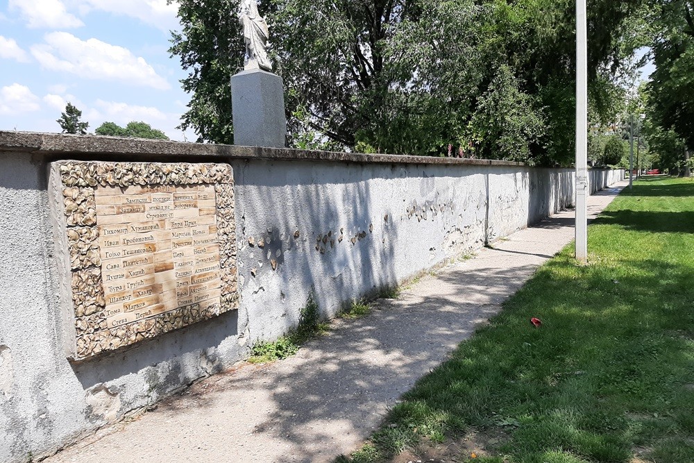Memorials Executed Pancevo Massacre #2