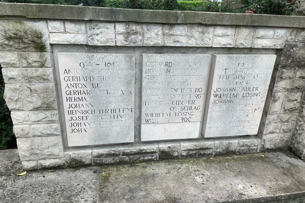 Oorlogsmonument Lünten #2