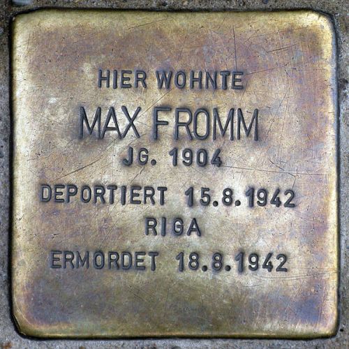 Stolpersteine Friedrichstrae 30 #2