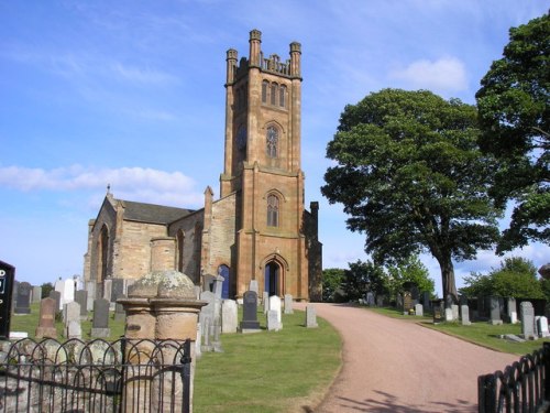 Commonwealth War Graves Kilconquhar Parish Churchyard