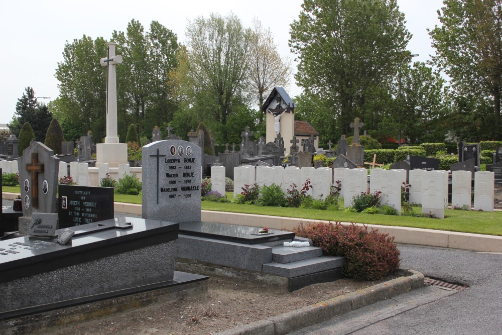 Commonwealth War Graves Nieuwpoort #2
