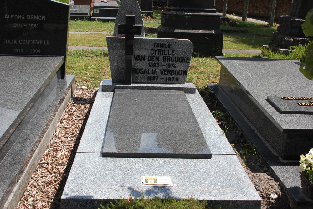 Belgian Graves Veterans Graves #2