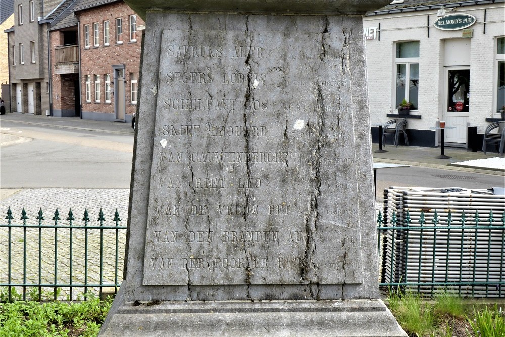 War Memorial Grembergen #5