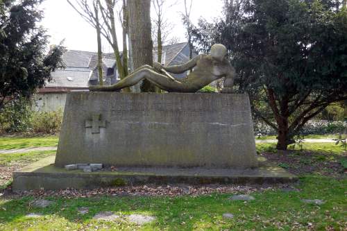 Oorlogsmonument Oberhausen #1