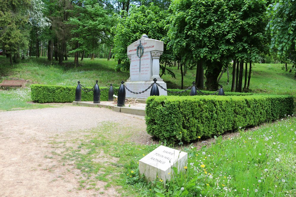 Oorlogsmonument Fleury #3