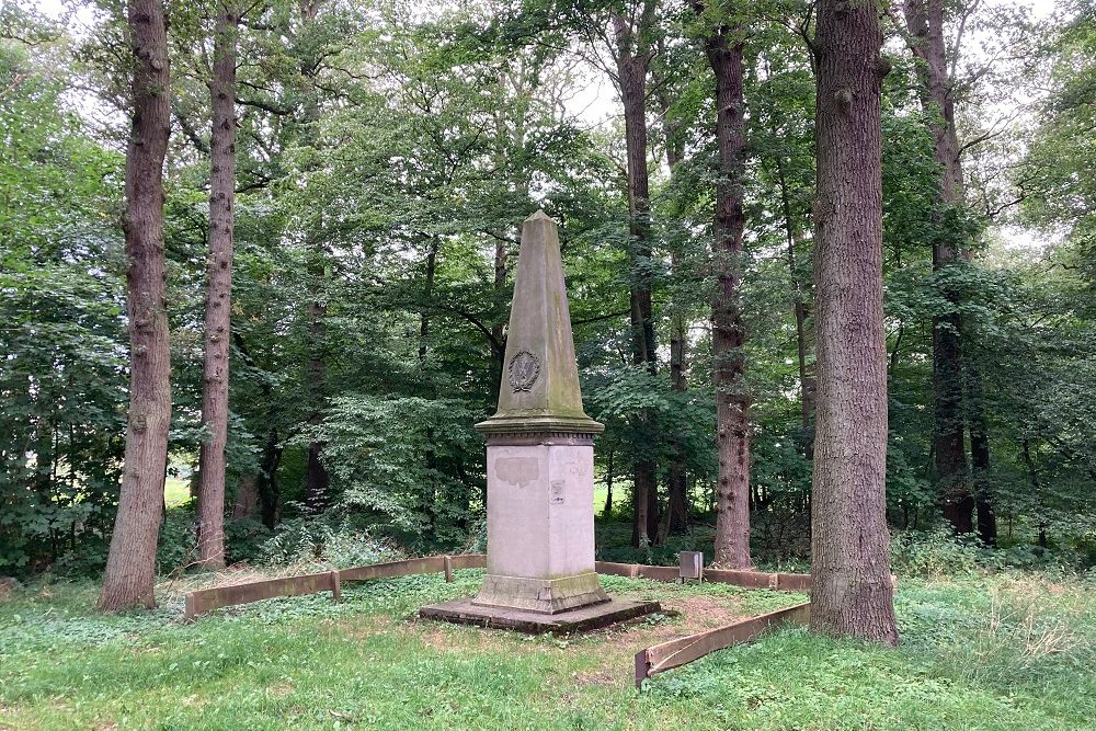 Monument Voor De Bevrijding Van Napoleon In 1813 #4