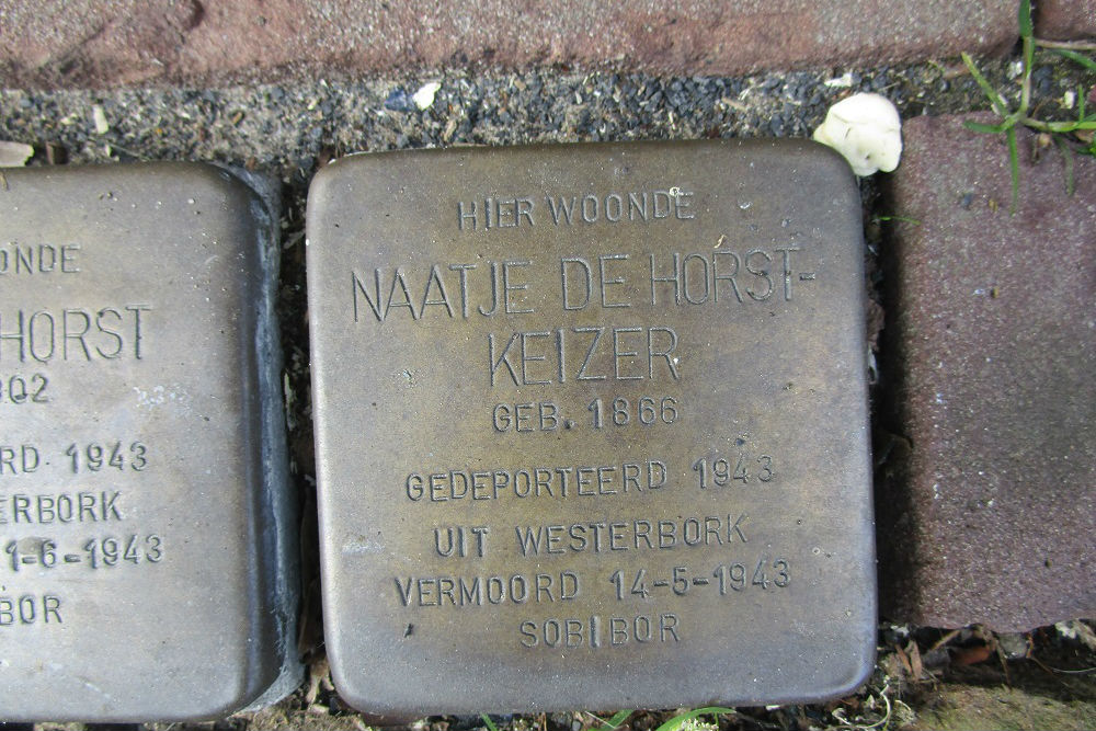 Stolpersteine Zuiderstraat 10 #4