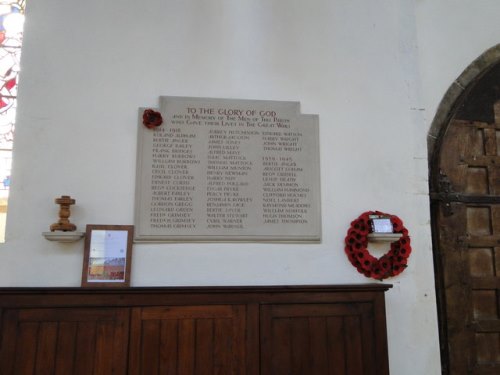 Oorlogsmonument Stoke-by-Nayland Church #1