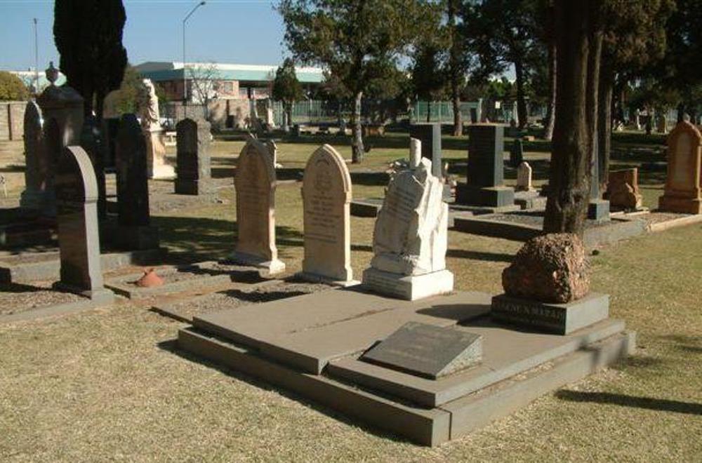 Oorlogsgraven van het Gemenebest Church Street Cemetery
