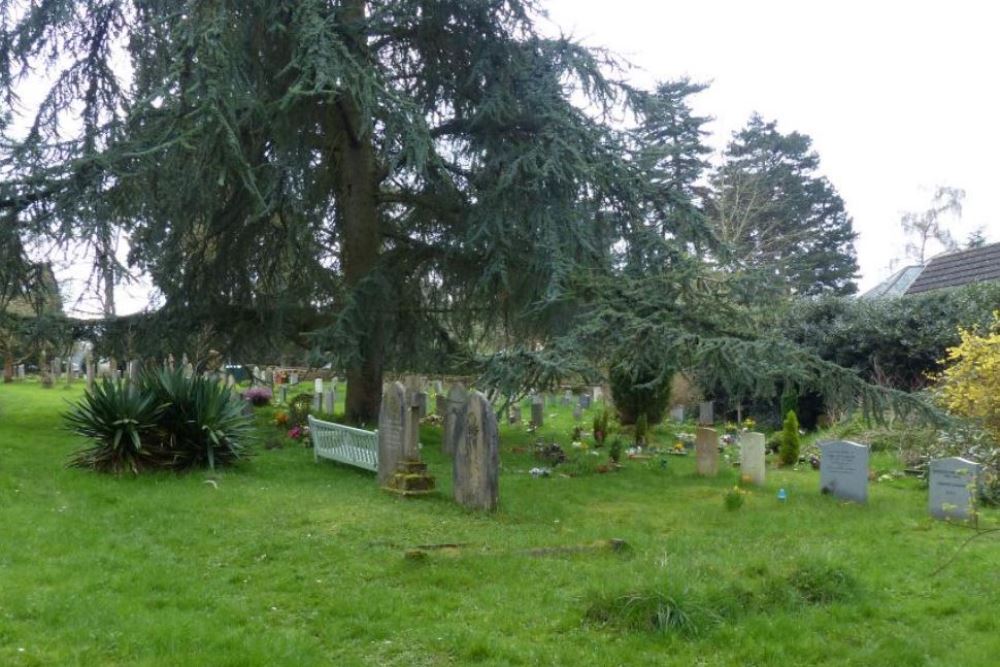 Commonwealth War Graves St. Michael Churchyard #1