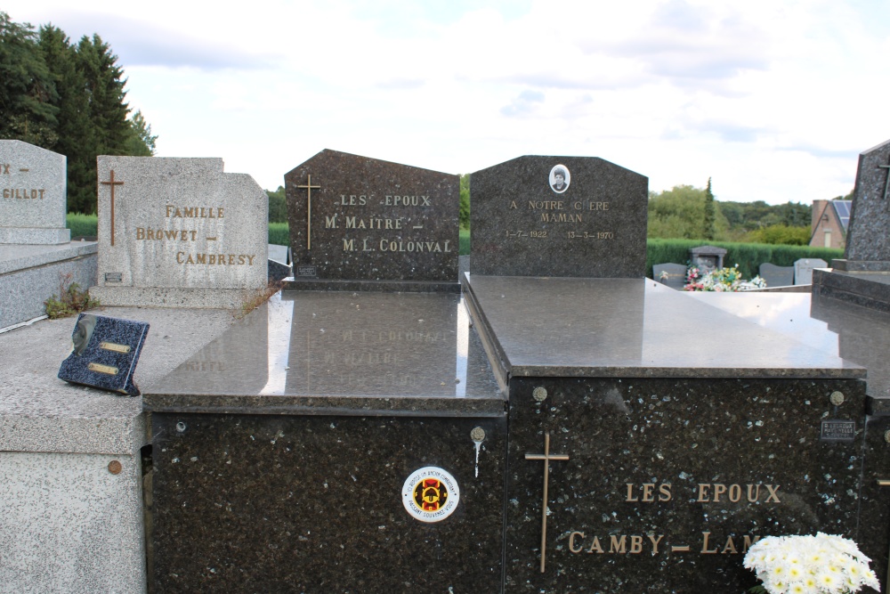 Belgian Graves Veterans Nalinnes Haies #3