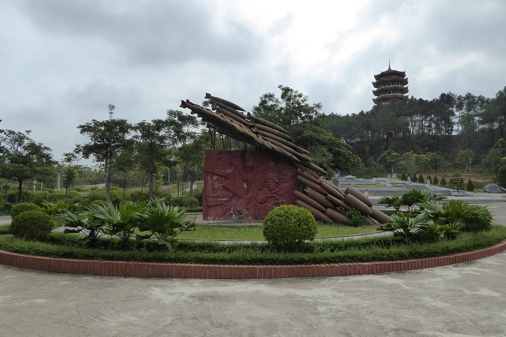 Bommenmonument Dong Loc Junction