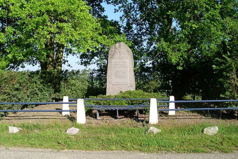 Monument 1e Poolse Grenadier Divisie