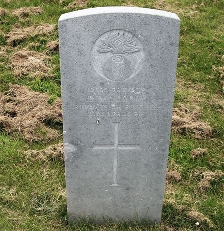 Oorlogsgraf van het Gemenebest St. Aidan Roman Catholic Churchyard