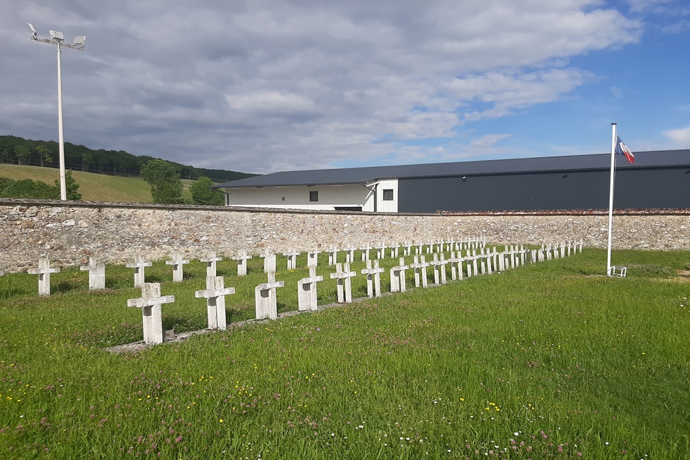 Franse Oorlogsgraven van de Gemeentelijke Begraafplaats Saint-Martin-d'Ablois
