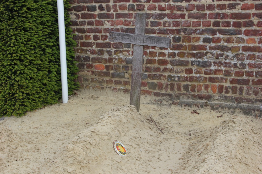 Belgian Graves Veterans Corbais #2