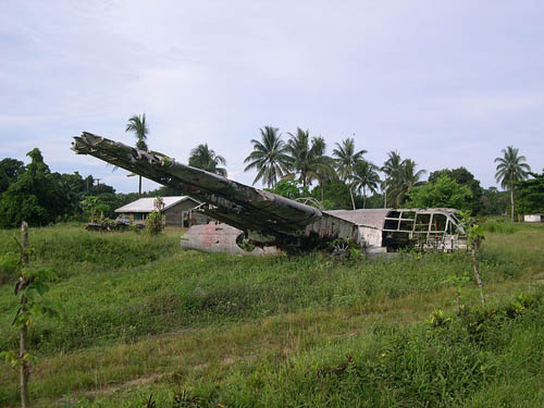 Remains Mitsubishi G3M2 M-905 Gasmata #1