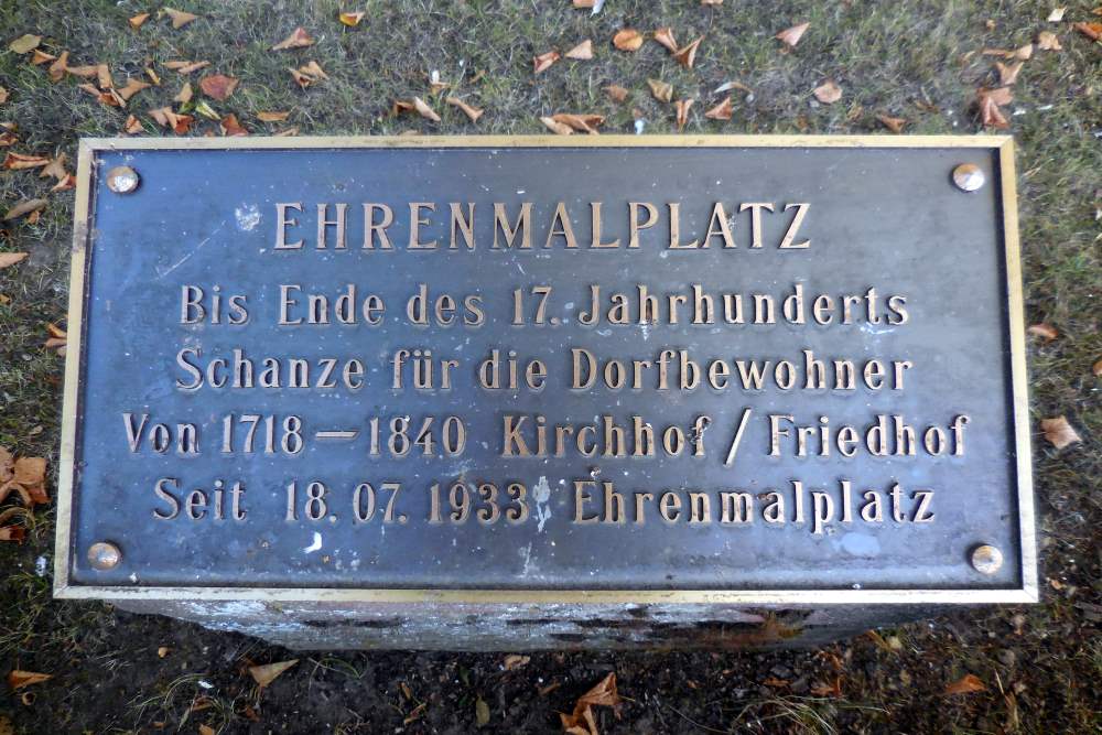 War Memorial Rheurdt #2