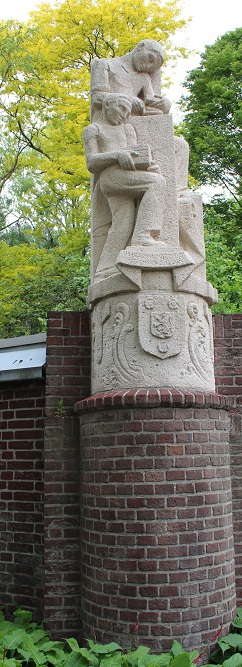 Monument Wederopbouw Roosendaal #2