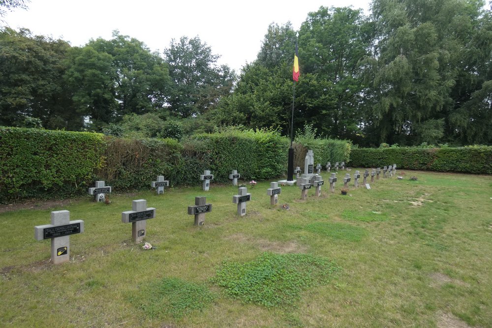 Belgian Graves Veterans Sint-Martens-Voeren #1