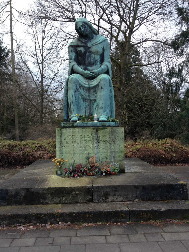 Oorlogsmonument 'Zonen van de stad' #2