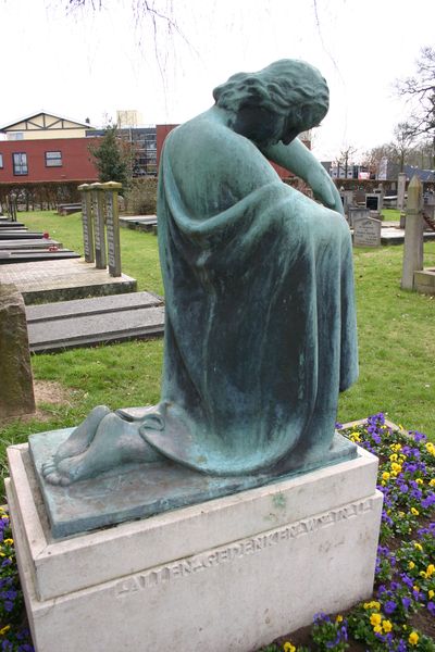 Dutch War Graves Eelde #4