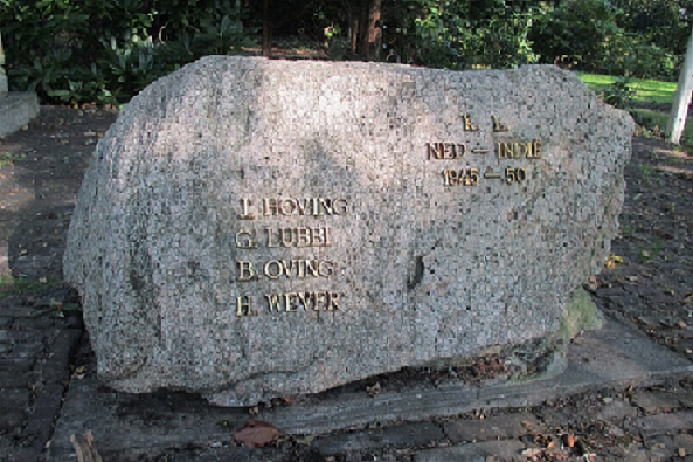 Oorlogsmonument Borger #3