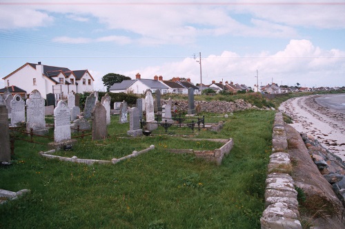 Commonwealth War Grave Cloghy Presbyterian Churchyard #1