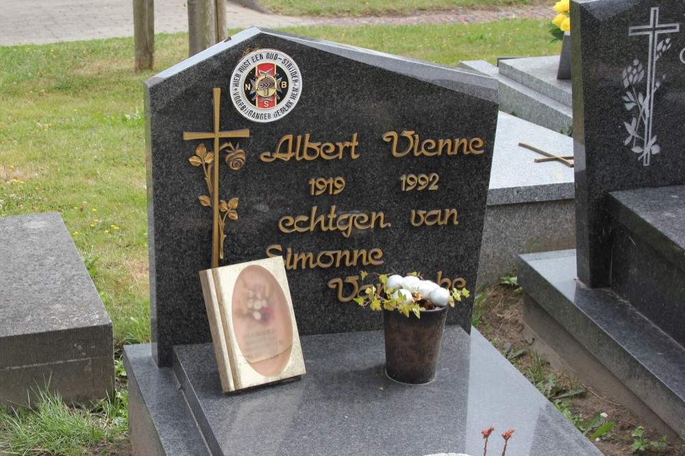 Belgian Graves Veterans Alveringem #5
