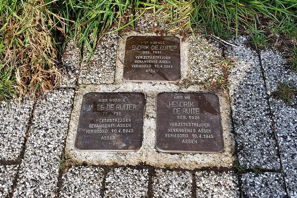 Stolpersteine Hendrik de Ruiterstraat #1