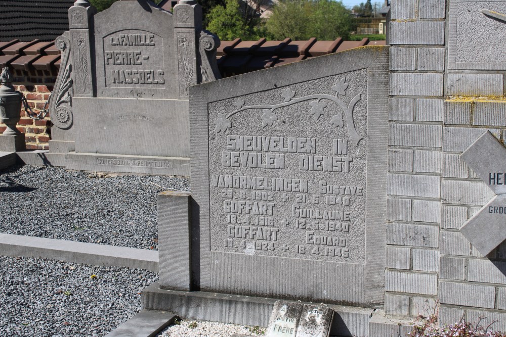 Oorlogsmonument Begraafplaats Vreren #2