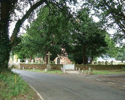 Commonwealth War Graves St Clement Churchyard