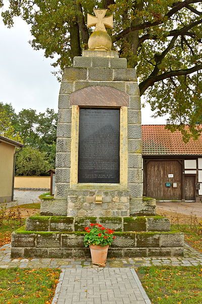 Oorlogsmonument Winterfeld #1