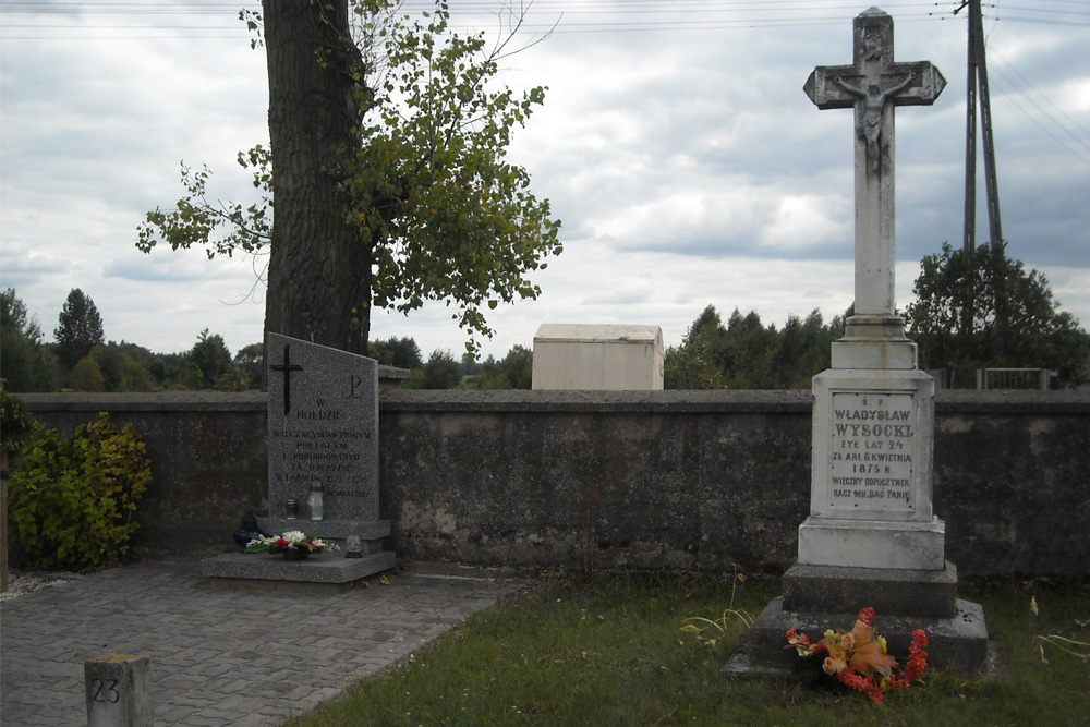 War Memorial Klembow