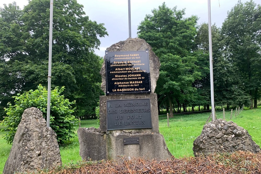 Memorial Defenders Fort de Lantin #2