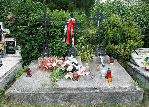 Collective Grave Austrian Soldiers No.377 #1