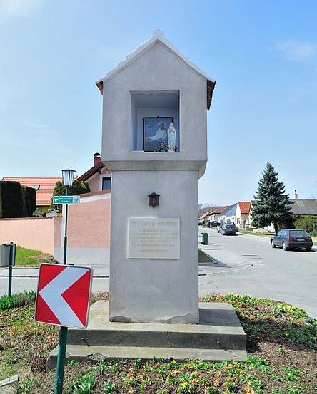 French Memorial Berg