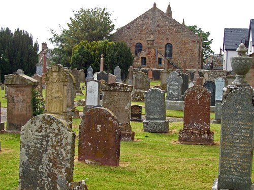 Oorlogsgraven van het Gemenebest Dornoch East Cemetery #1