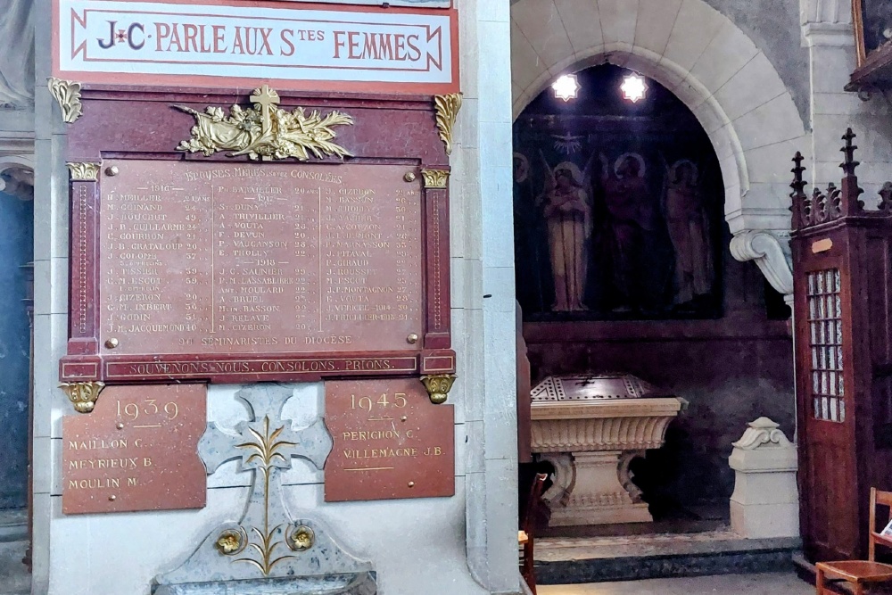 War Memorial Eglise de Saint-Héand #4