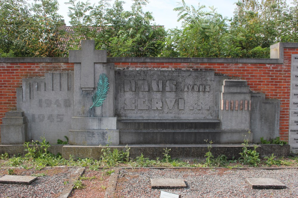 Memorial Wall Cemetery Genval #5