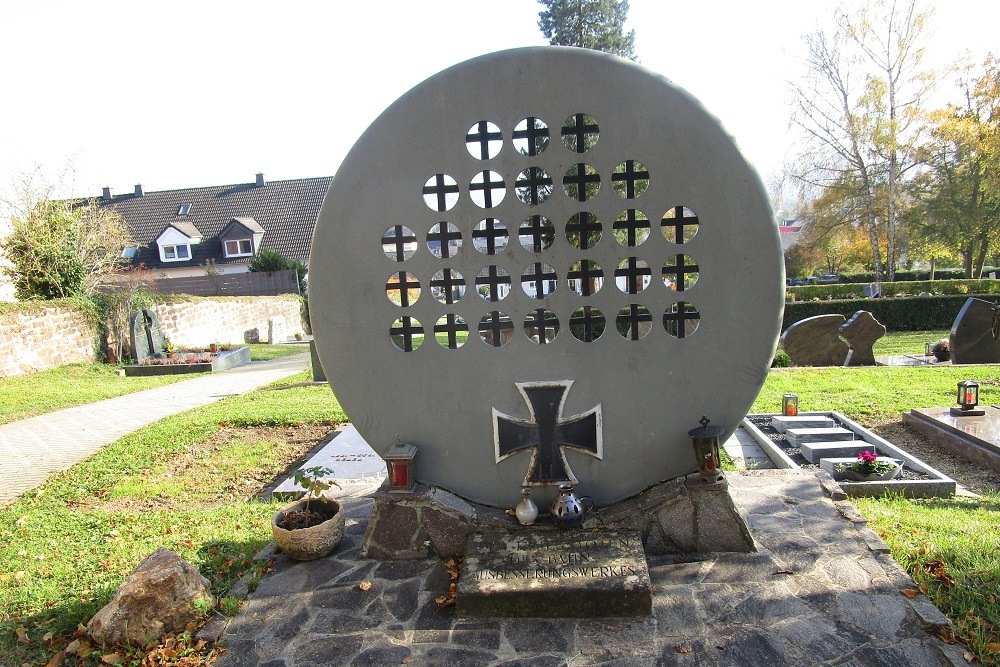 War Memorial Trier-Euren #1