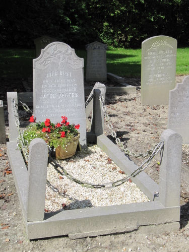 Dutch War Grave Wolphaartsdijk #3