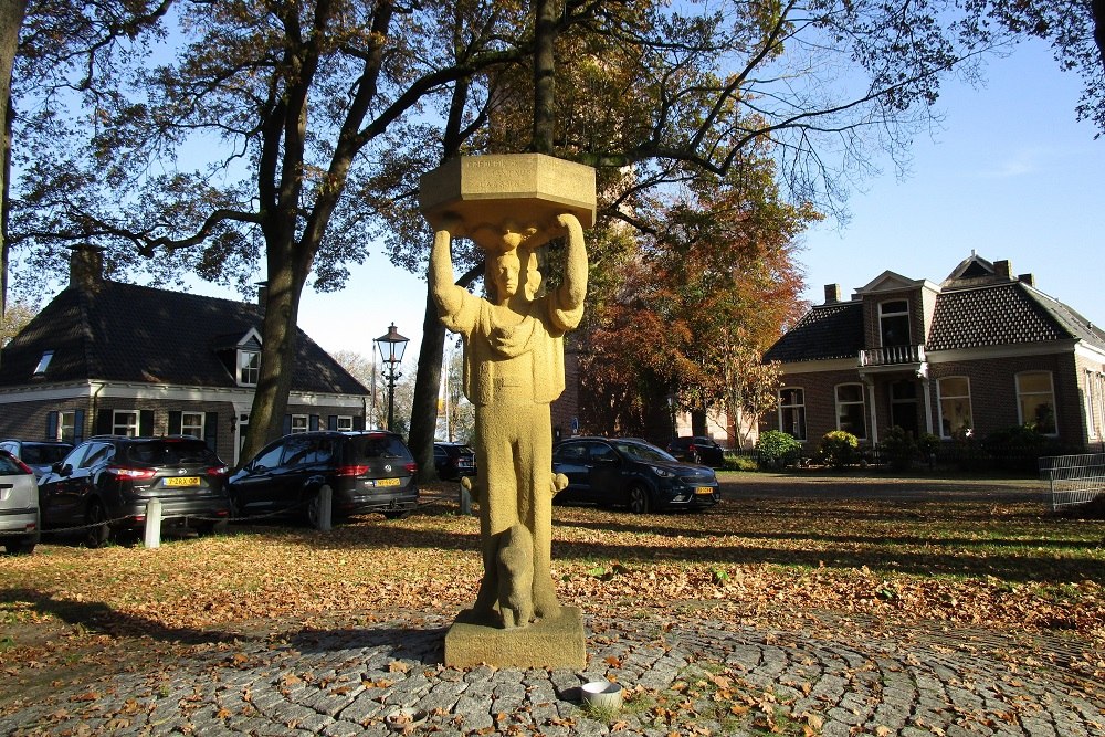 War Memorial Rolde