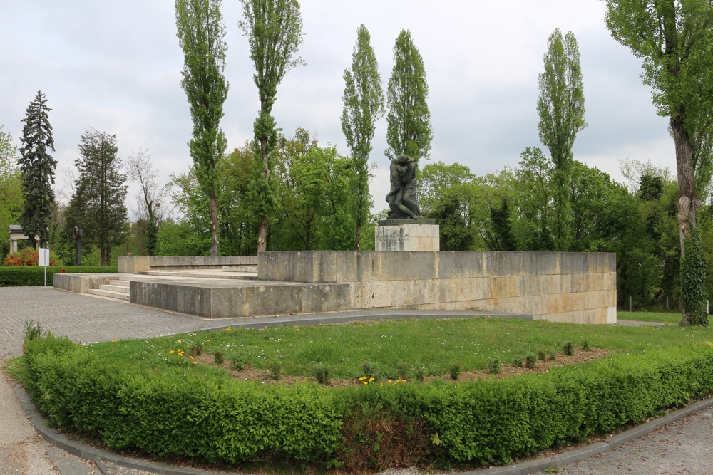 Monument Omgekomen Kroatische Soldaten #4