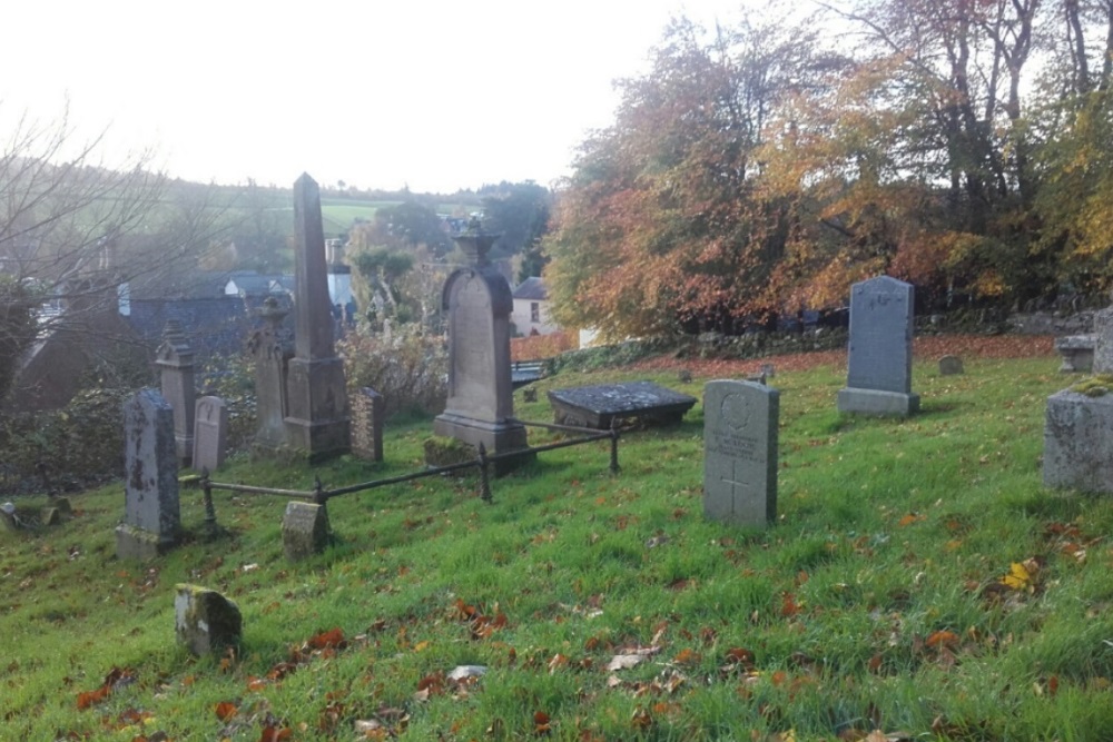Commonwealth War Graves Kinnettas Old Churchyard #1