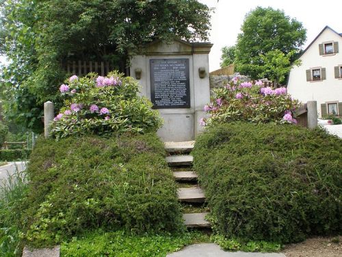 Oorlogsmonument Spielberg #1