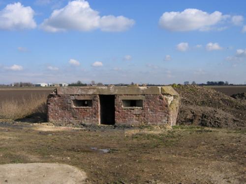 Pillbox FW3/24 Newborough