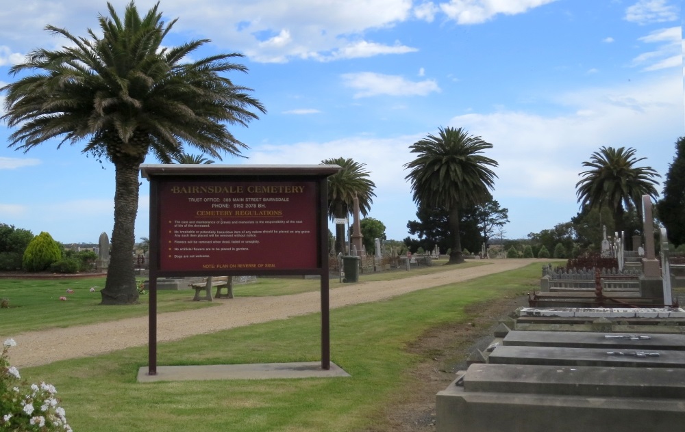 Commonwealth War Graves Bairnsdale Public Cemetery