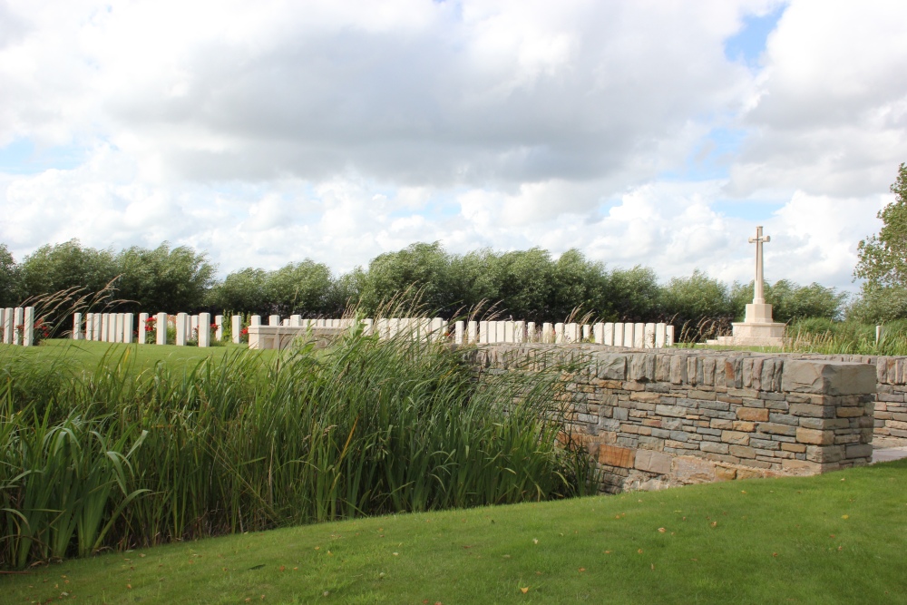 Commonwealth War Cemetery Grootebeek #2
